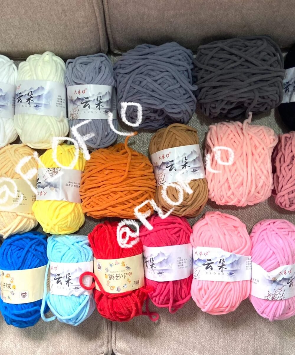 CLOUD Plush Yarn (4mm) - Image 2