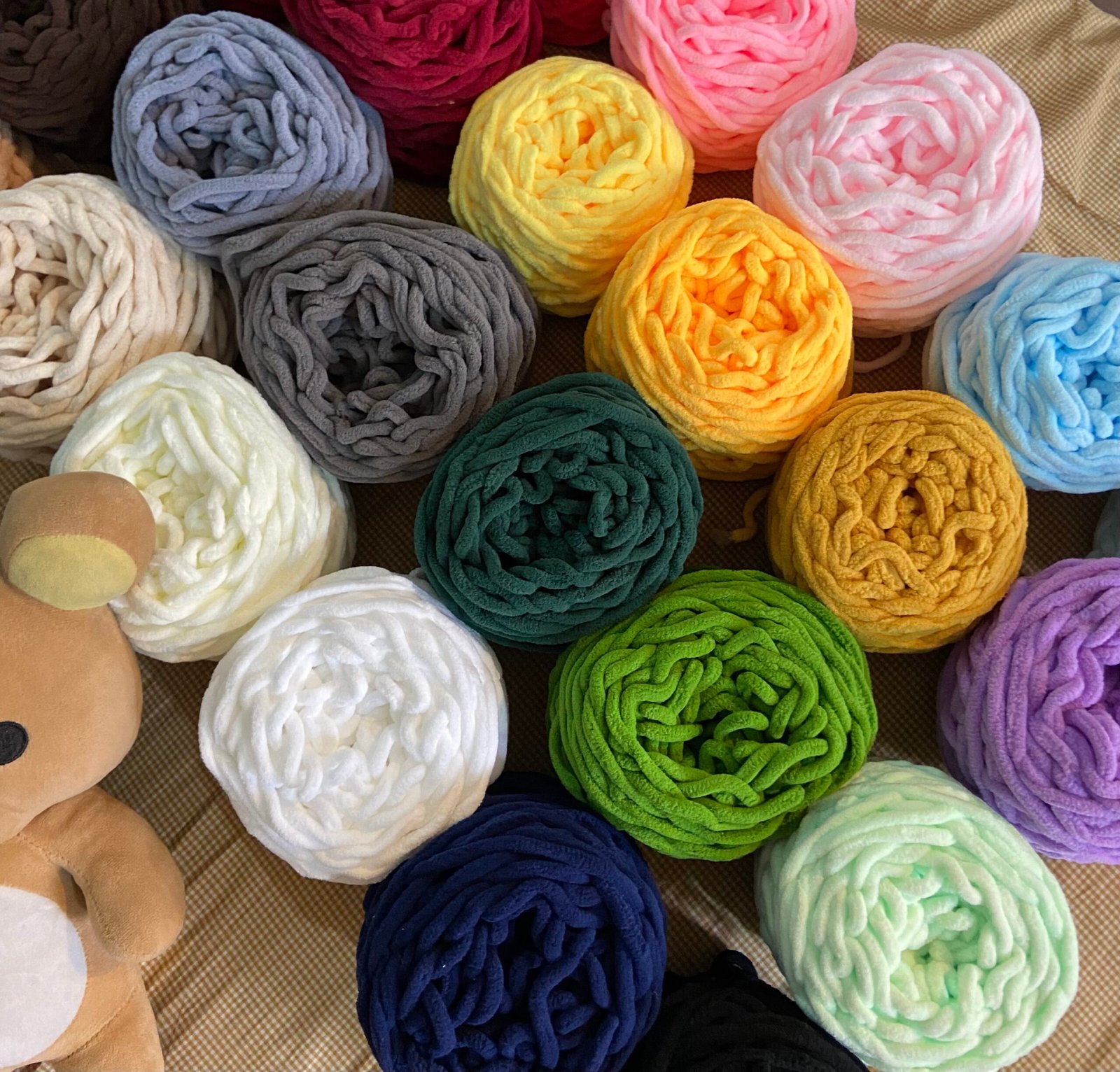 8mm thick plush yarn - Image 2